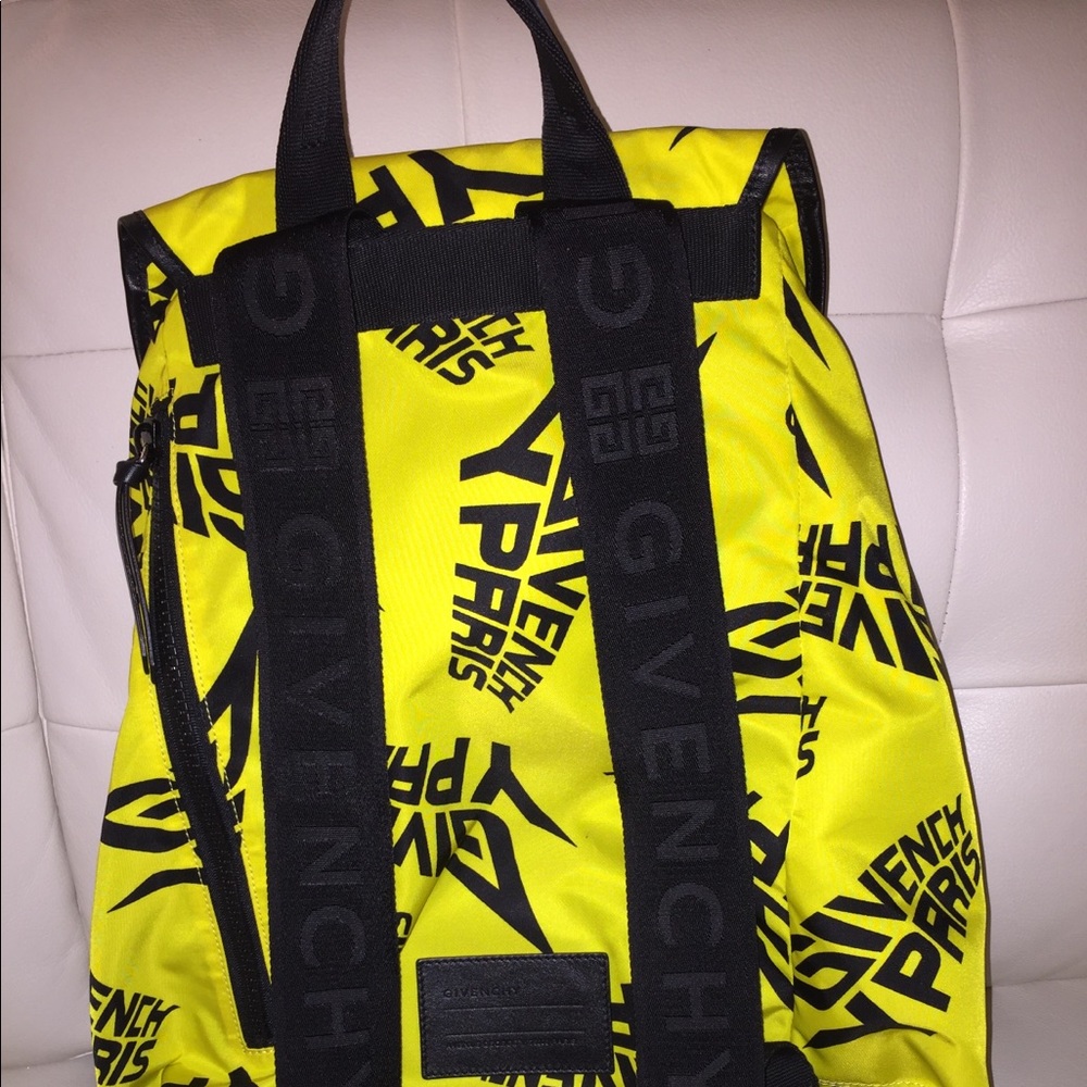 Givenchy backpack - Picture 6 of 12